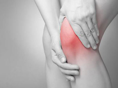 膝痛難忍給關節做個“大掃除”