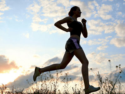 適度跑步有益 過度跑步易致關節炎