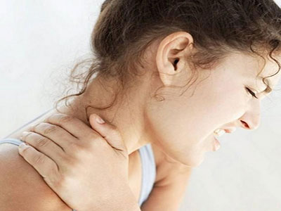 眩暈是頸椎病發病典型征兆 頸椎病的5大警報要當心