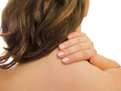 肩周炎呈年輕化主要與不注重生活細節有關系