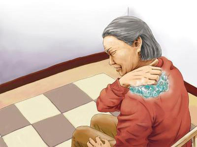 中老年人肩痛大多是由肩周炎引起的
