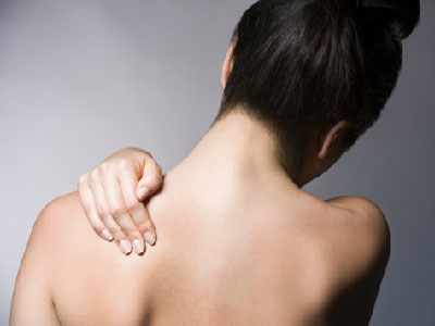 鈣化性肌腱炎需與肩周炎鑒別