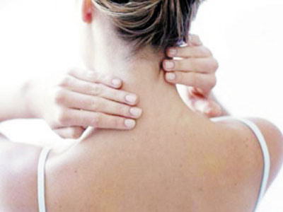 緩解和預防肩周炎的小動作