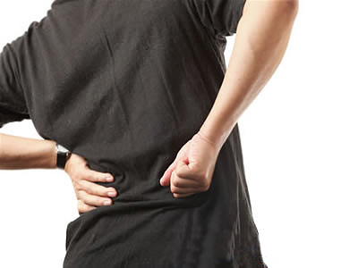 保護腰椎切勿突然負重 導致腰椎間盤突出的病因有哪些