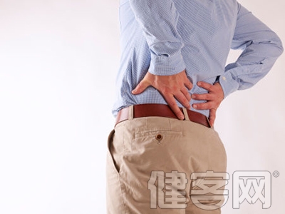 慢性腰肌勞損會出現哪些特別的症狀 應該怎樣護理