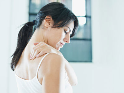 強直性脊柱炎初期有什麼症狀呢