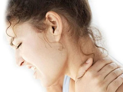 頸椎病主要有這四種症狀