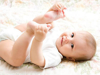 寶寶缺鈣會導致O型腿 小孩缺鈣有哪些表現