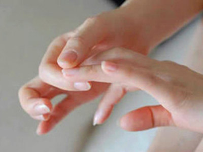 “手和指的種種畸形”直接影響手功能