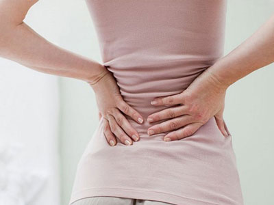 引起腰背痛的常見疾病的症狀
