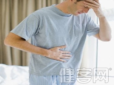 頸椎病最常見的症狀是突然摔倒