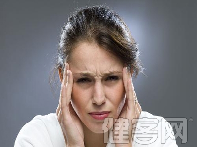 頭痛小心是頸椎病所引起