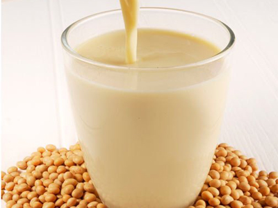 每天一杯豆奶對抗關節炎