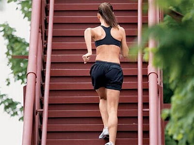 專家提示常爬樓梯能防骨質疏松