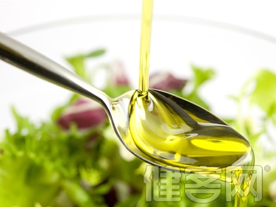 適量食用橄榄油可減輕關節疼痛 