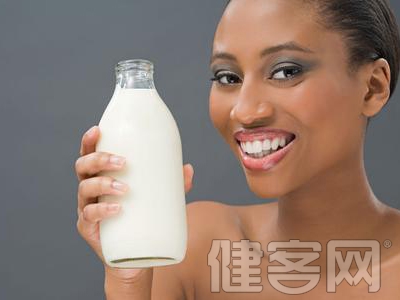 牛奶或可幫助女性預防關節炎