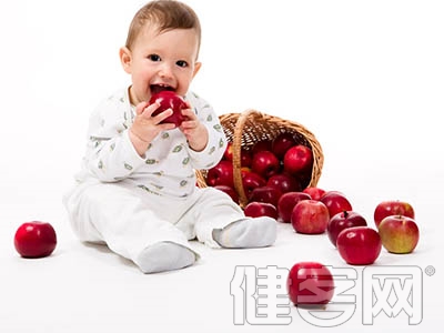 寶寶吃蘋果可預防佝偻病