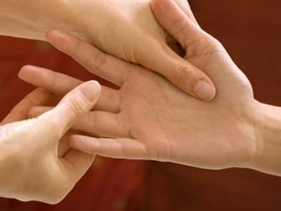 六種方法幫你解決拇指關節內凹