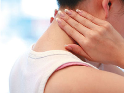 頸椎酸痛怎麼辦 8種推拿手法治頸椎病